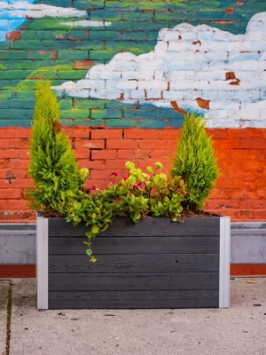 Vita Urbana Parklette Planter Small