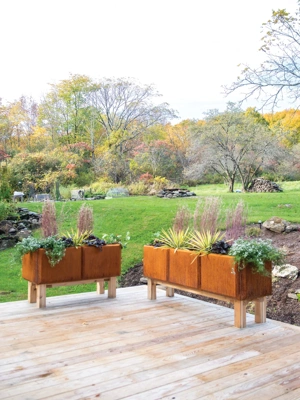 Wood Stand for Corten Steel Modular Raised Bed