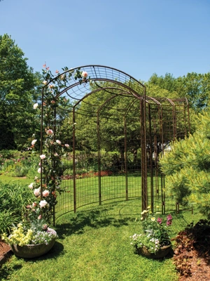 Metal Ornamental Trellis Hose Reel II – Lush Landscapes