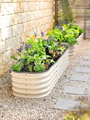 Modern Outdoor Planters: Rectangular Tall Planter Pot 24 h