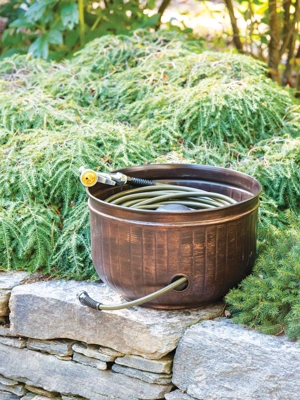 Brushed Bronze Brown Hose Pot