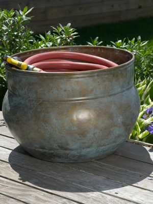 Sonoma Hose Pot