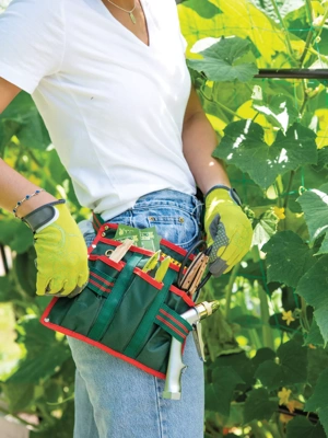 Tool holder clearance belt