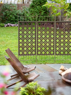 Metal Ornamental Trellis Hose Reel II – Lush Landscapes