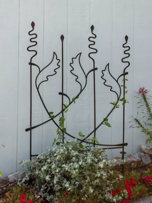 Achla Acanthus Fence Trellis