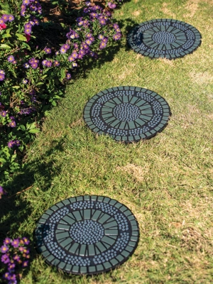 Starburst Mosaic Stepping Stone