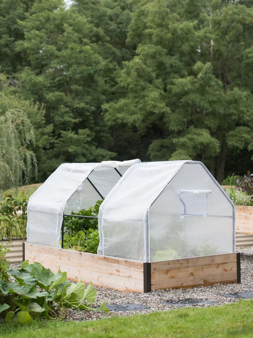 Het Smelten Gepland 3-Season Garden Protection Tent 4'x8' - Raised Bed Cover | Gardeners.com