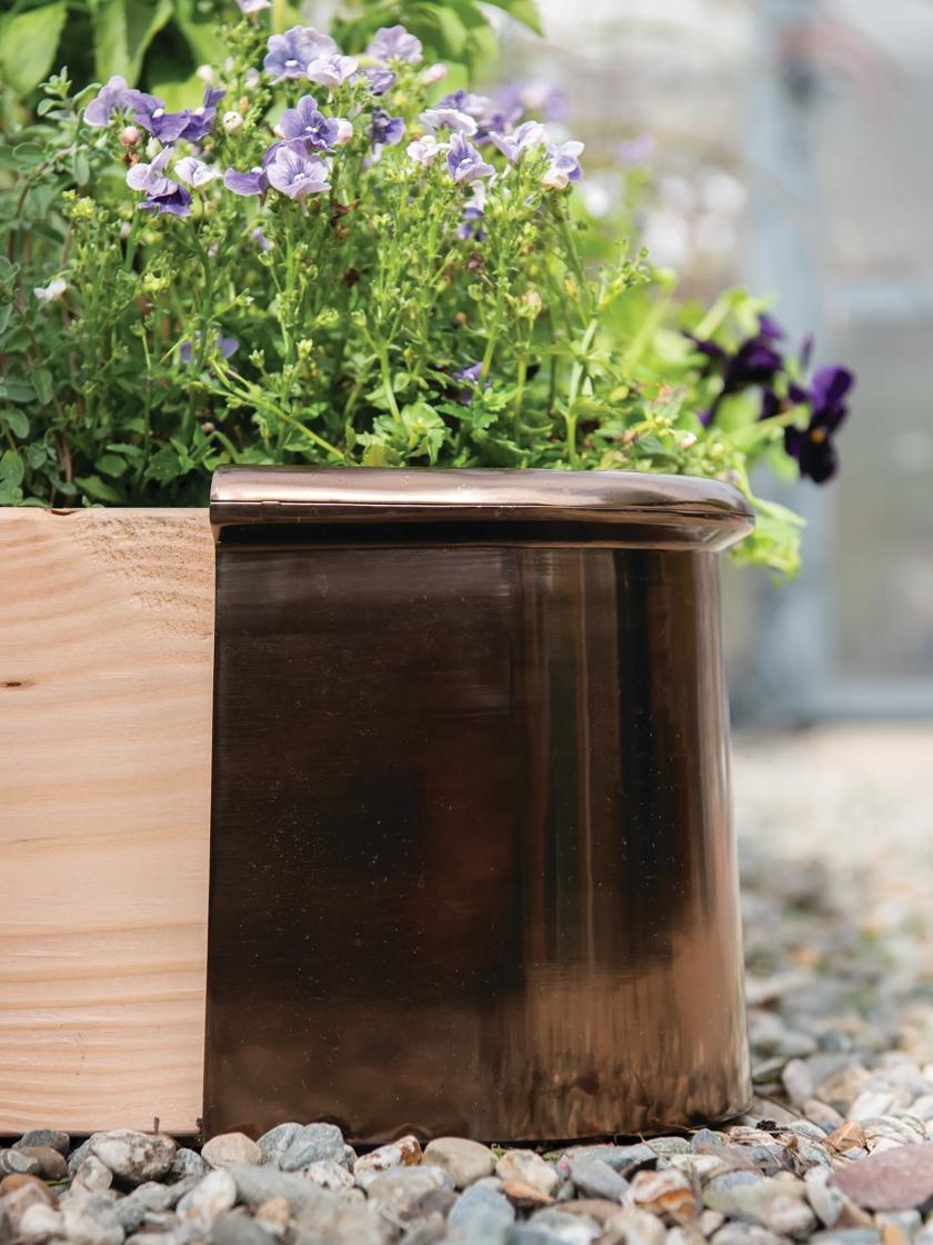 Catalina Garden Bed Corners, Set of 4