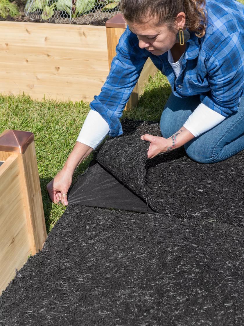 Image of Hemp mulch walkway