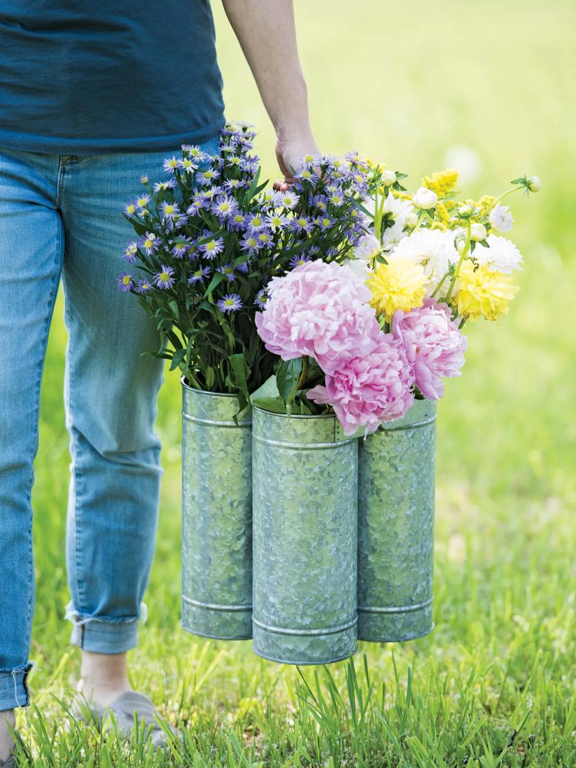 Galvanized 4 Section Flower Caddy Bucket - Floor Vase | Gardeners.com