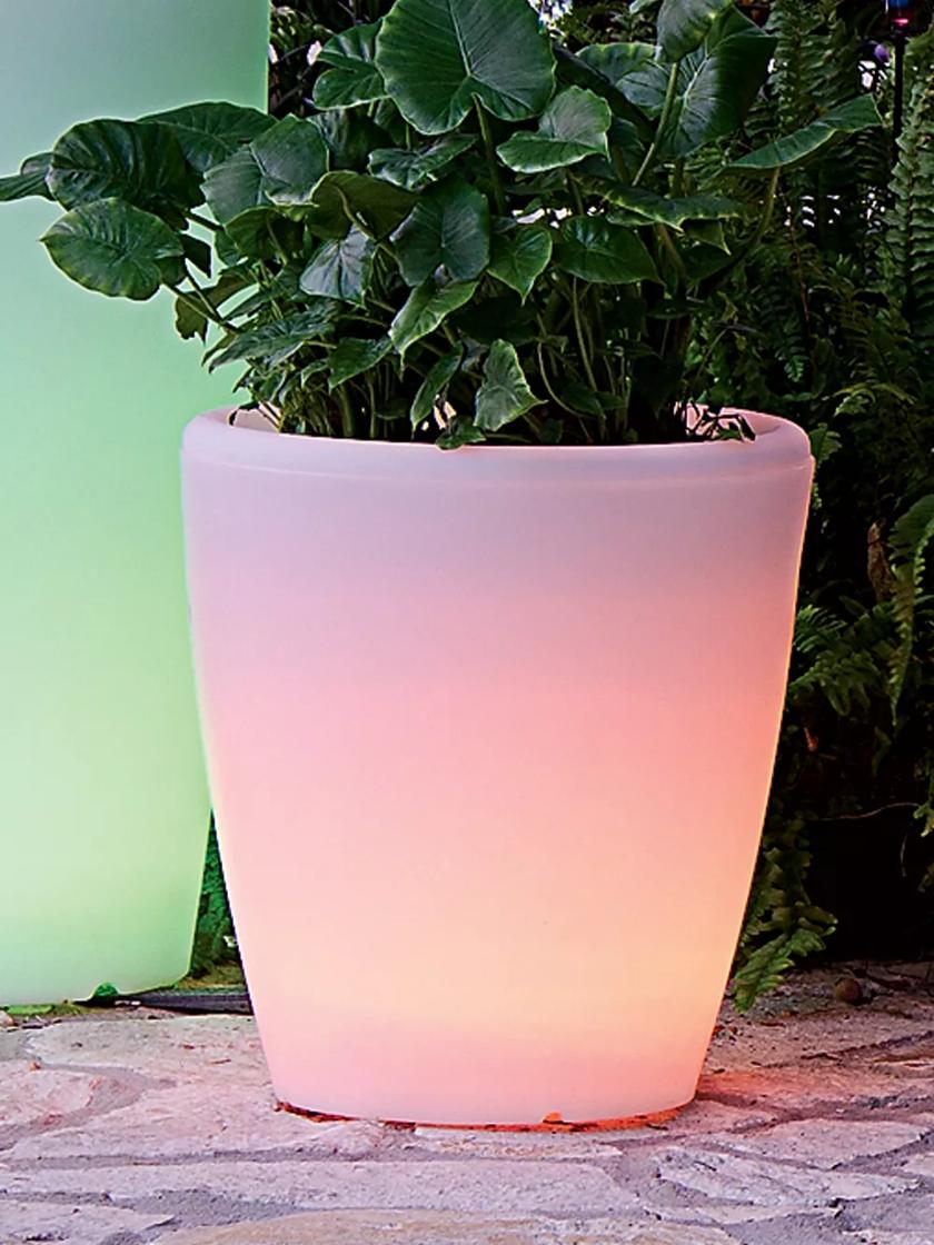 lighted flower pots and planters