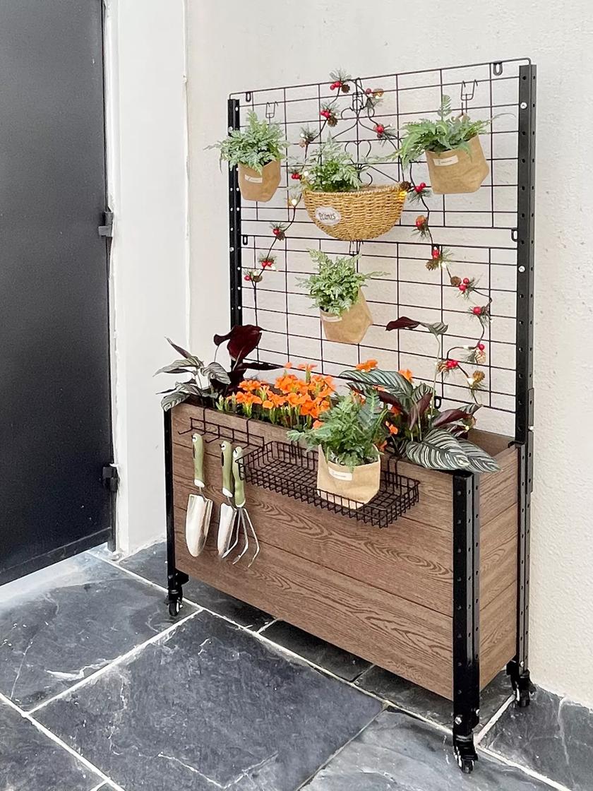 Mobile Deep Trough Planter with Trellis & Basket