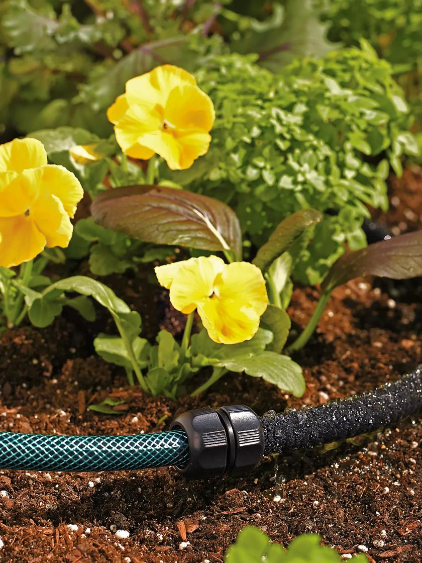 5 Best Soaker Hoses You Must Try -Save Time and Money 