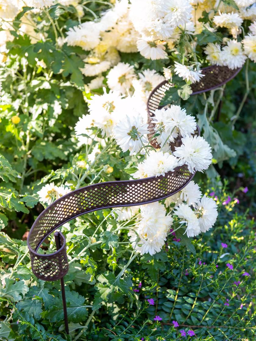 Handcrafted Metal Wire Flower Garden Stake