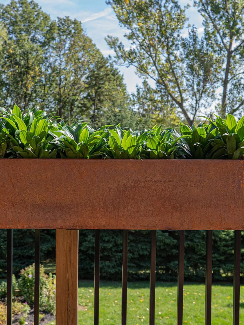 Railing Planter - Contemporary Design with Sleek Lines