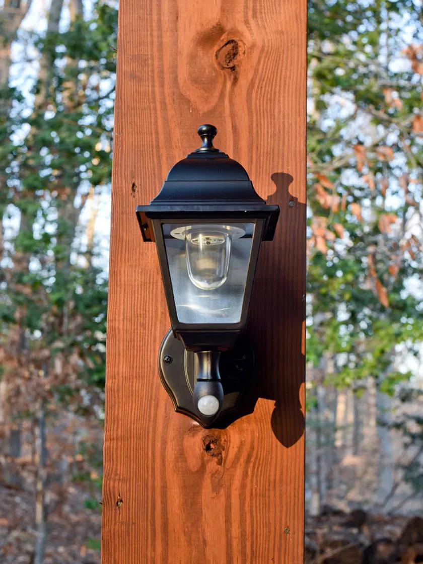 Battery powered deals outdoor wall lights