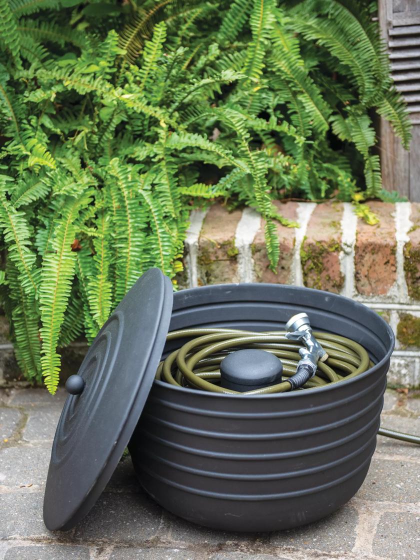 Suncast Hideaway 100' Resin Garden Hose Reel for 5/8 Hoses, Cyberspace